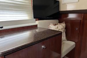 Photo 3499609 for 2011 Meridian 441 Sedan  