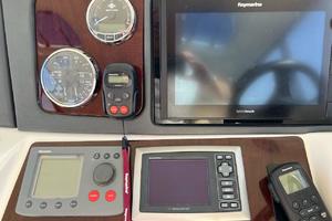 Photo 3499599 for 2011 Meridian 441 Sedan  