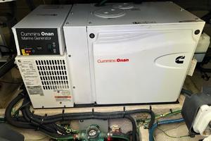 Photo 3499598 for 2011 Meridian 441 Sedan  