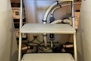 Photo 3499605 for 2011 Meridian 441 Sedan  