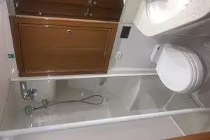 2008 Riviera 51 Flybridge thumbnail 41