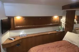 2008 Riviera 51 Flybridge thumbnail 44
