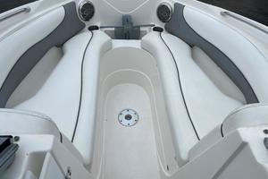 Photo 3341190 for 2012 Rinker 246 Captiva  