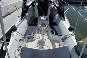 SOMIE 28ft Ericson Yacht For Sale
