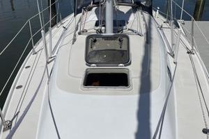SOMIE 28ft Ericson Yacht For Sale
