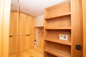 Sunseeker 88 Sofi V - Stateroom