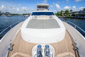 Sunseeker 88 Sofi V - Bow