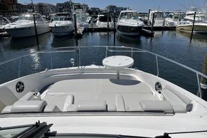 Photo 3345670 for 2020 Sea Ray 320 Sundancer Money in the Tank 