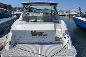 Photo 3345650 for 2020 Sea Ray 320 Sundancer Money in the Tank 