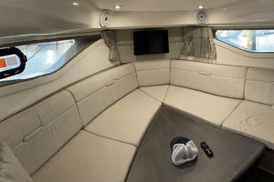 Photo 3345693 for 2020 Sea Ray 320 Sundancer Money in the Tank 