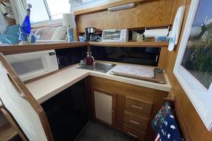 TILTIN  HILTON III 34ft Silverton Yacht For Sale