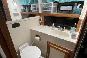 TILTIN  HILTON III 34ft Silverton Yacht For Sale