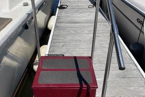 TILTIN  HILTON III 34ft Silverton Yacht For Sale