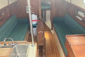 Gimlet 34ft Pacific Seacraft Yacht For Sale
