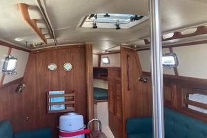 Gimlet 34ft Pacific Seacraft Yacht For Sale