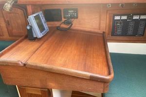 Gimlet 34ft Pacific Seacraft Yacht For Sale