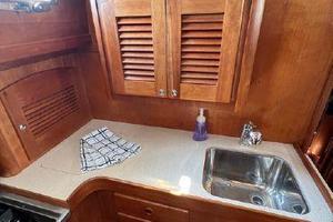 Adventuresome 36ft Sabre Yacht For Sale