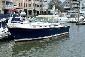 Adventuresome 36ft Sabre Yacht For Sale
