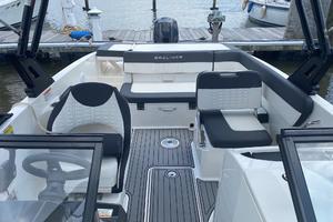 Photo 3351955 for 2019 Bayliner VR 6  