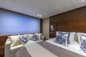Princess 82 - Simpler - interior