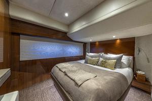 Princess 82 - Simpler - interior