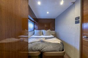 Princess 82 - Simpler - interior