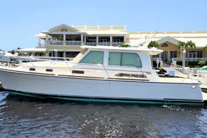 Photo 3359107 for 2013 Sabre 42 Salon Express Off The Hook 