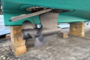 Photo 3359127 for 2013 Sabre 42 Salon Express Off The Hook 