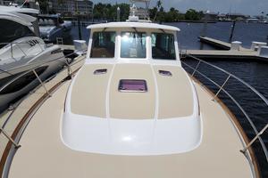 Photo 3359172 for 2013 Sabre 42 Salon Express Off The Hook 