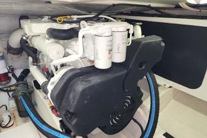 Photo 3359177 for 2013 Sabre 42 Salon Express Off The Hook 