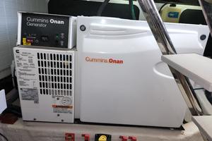 Photo 3359181 for 2013 Sabre 42 Salon Express Off The Hook 