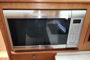 Photo 3359149 for 2013 Sabre 42 Salon Express Off The Hook 