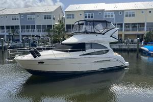 Reveillon II 34ft Meridian Yacht For Sale