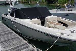 Tink 23ft Boston Whaler Yacht For Sale