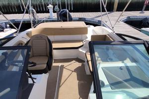 Photo 3362362 for 2020 Sea Ray SPX 190 OB  