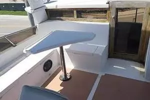 1989 Heritage East Sundeck Trawler thumbnail 6