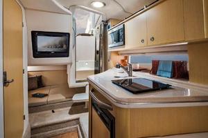 Photo 3364949 for 2015 Sea Ray 280 Sundancer  