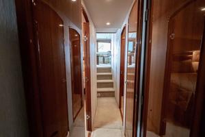Viking 50 - Sea Hunt - Companionway