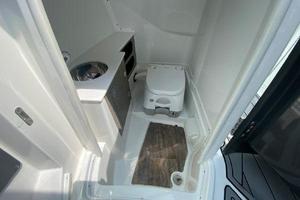 Photo 3369934 for 2021 Monterey 255 SS  