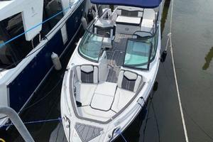 Photo 3369906 for 2021 Monterey 255 SS  