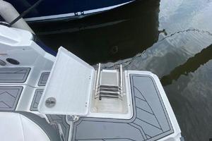 Photo 3369912 for 2021 Monterey 255 SS  