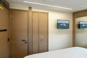 New 2024 42 Prestige Flybridge 42ft Prestige Yacht For Sale