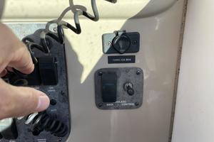 SANCTUARY 27ft Sea Ray Yacht For Sale