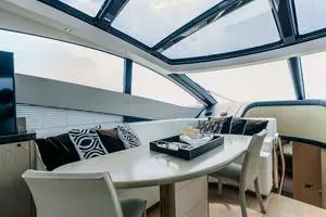 2018 Sunseeker Predator thumbnail 21