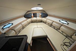 PARTY of 6 25ft Glastron Yacht For Sale