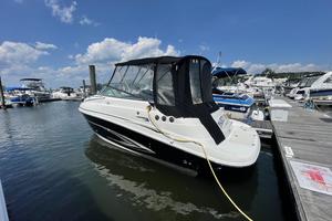 PARTY of 6 25ft Glastron Yacht For Sale