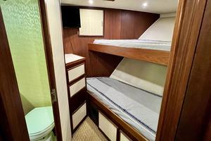 Hatteras 55 HOPE-Guest Cabin