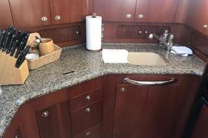 Photo 3375300 for 2006 Sea Ray   