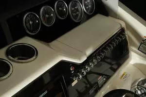 2019 Sea Ray Sundancer Coupe thumbnail 21