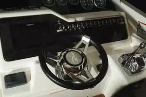 2019 Sea Ray Sundancer Coupe thumbnail 22